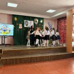 Учні 3-А класу Доброгостівського ЗЗСО І-ІІІст. ім. І. Боберського провели свято, присвячене 155 річниці з дня народження Лесі Українки. 2 646370174 1472755487978155 6436375418807860993 n