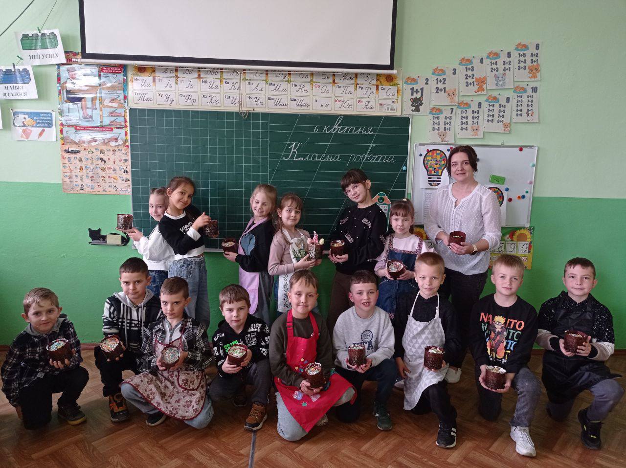 У школі сьогодні панував особливий дух свята — теплий, запашний і по-родинному затишний… 1 663330743 1502852948301742 5162732331620448199 n 1